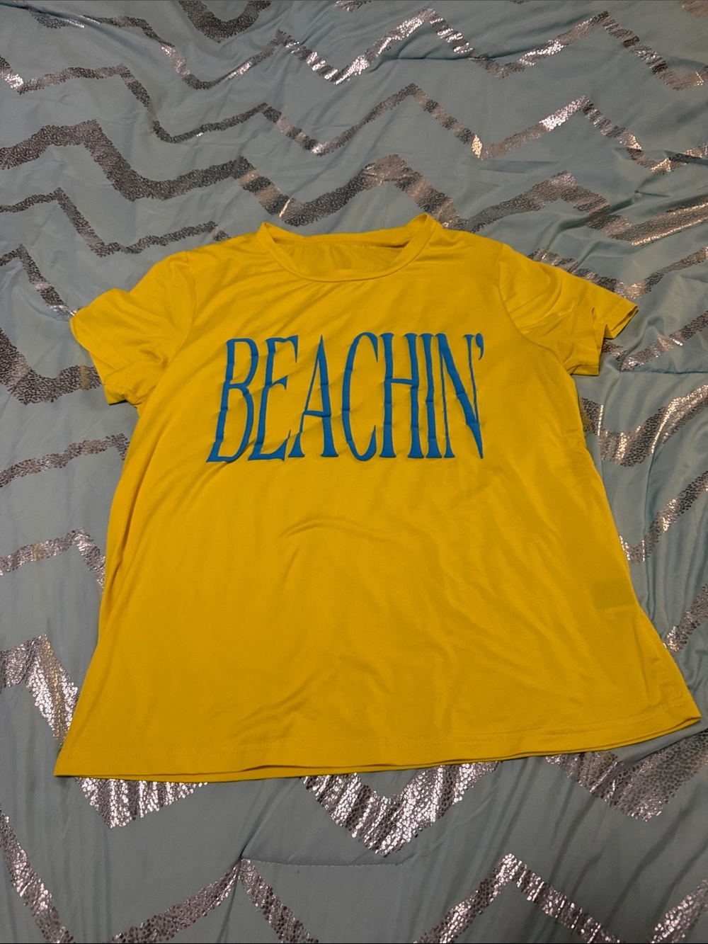 SHEIN Yellow 'BEACHIN' Short Sleeve Tee with Blue Lettering